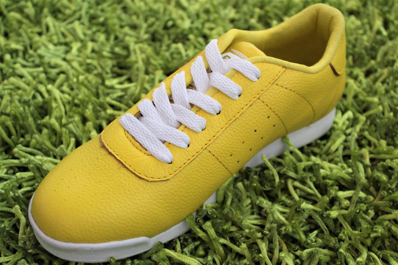 Tenis